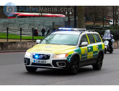 LX11 AEZ, Volvo XC70