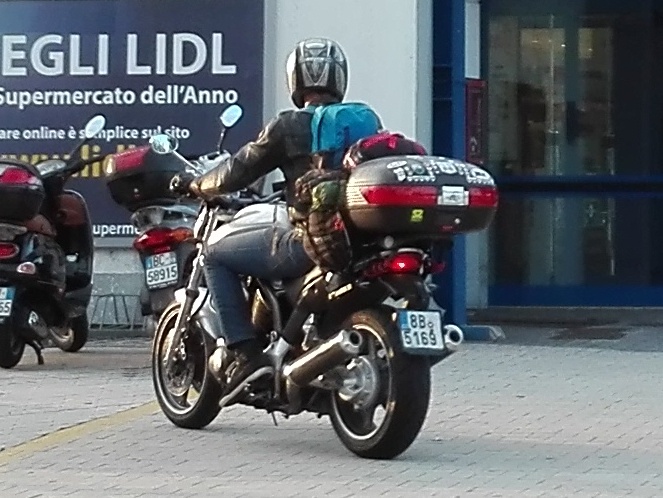 8B 5169, Yamaha BT1100 Bulldog 