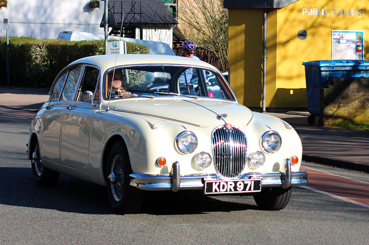 KDR971, Jaguar Mark-Series 