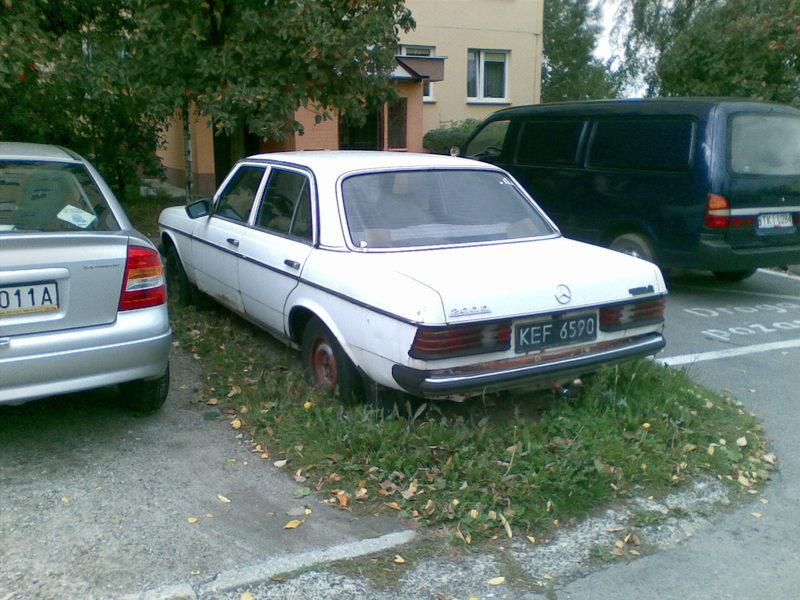 KEF 6590, Mercedes-Benz E-Klasse 200–300 Sedan (W123), 1975­–1986