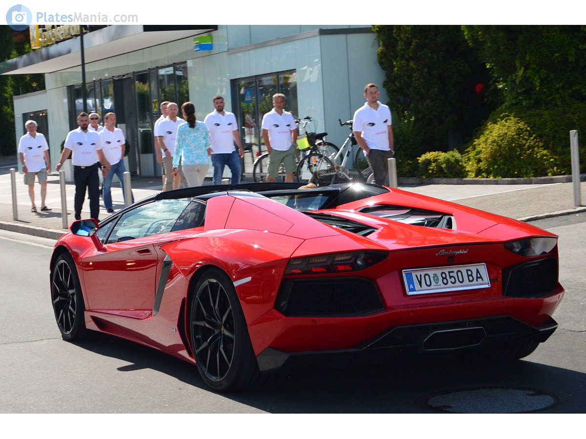 VO 850 BA, Lamborghini Aventador LP700-4, 2011–2016