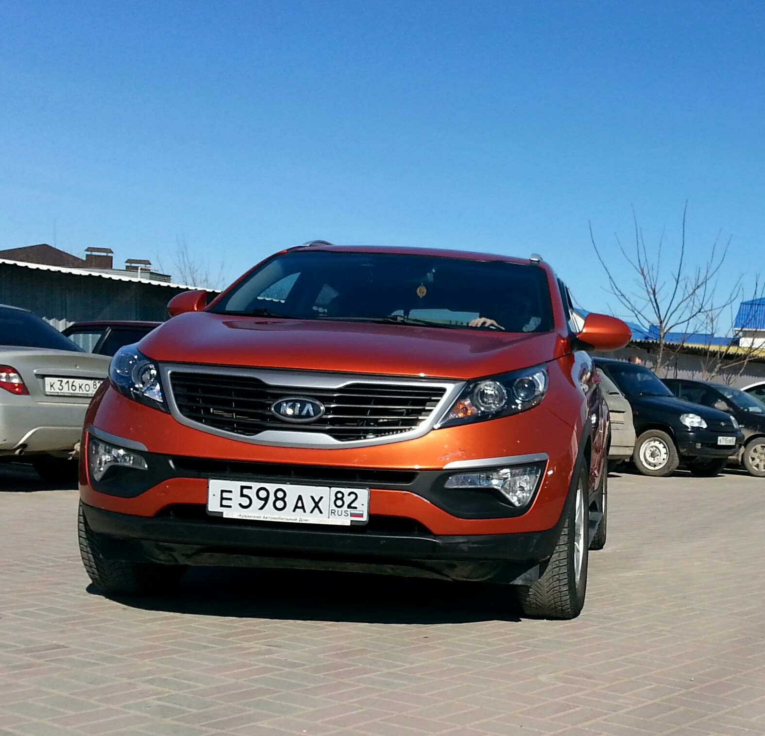 е 598 ах 82, Kia Sportage 