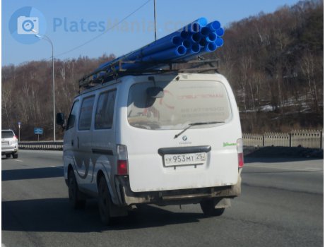 у953мт25, Isuzu Como