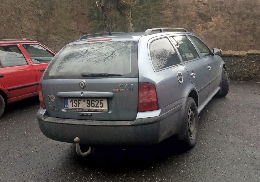 1SF 9625, Skoda Octavia 