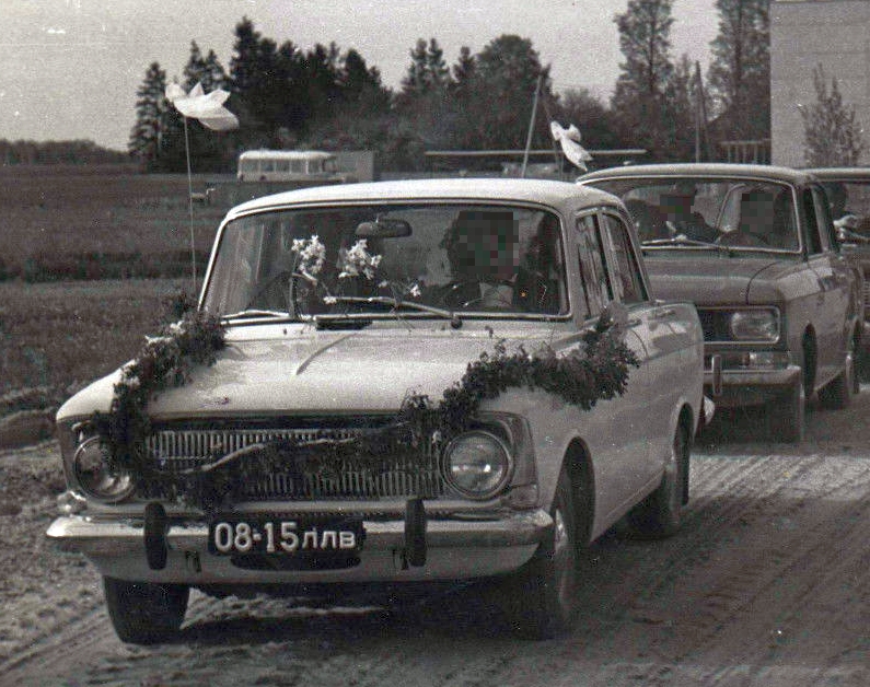 0815 ЛЛВ, Izh Москвич-408/412 (Moskvich-408/412) 412ИЭ, 1970–1982