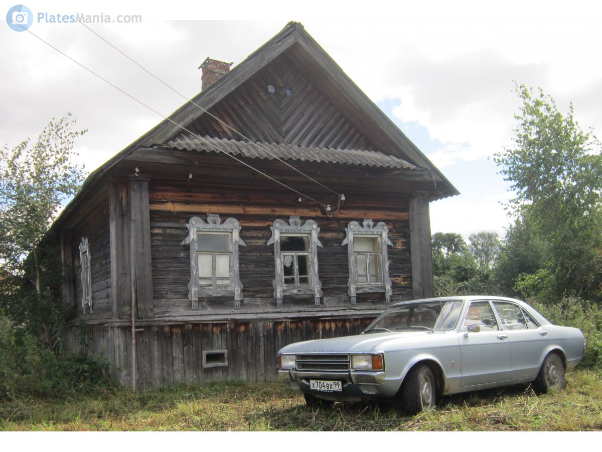 х 704 вх 99, Ford Consul 4th gen 4-door Sedan (GGFL), 1972–1975