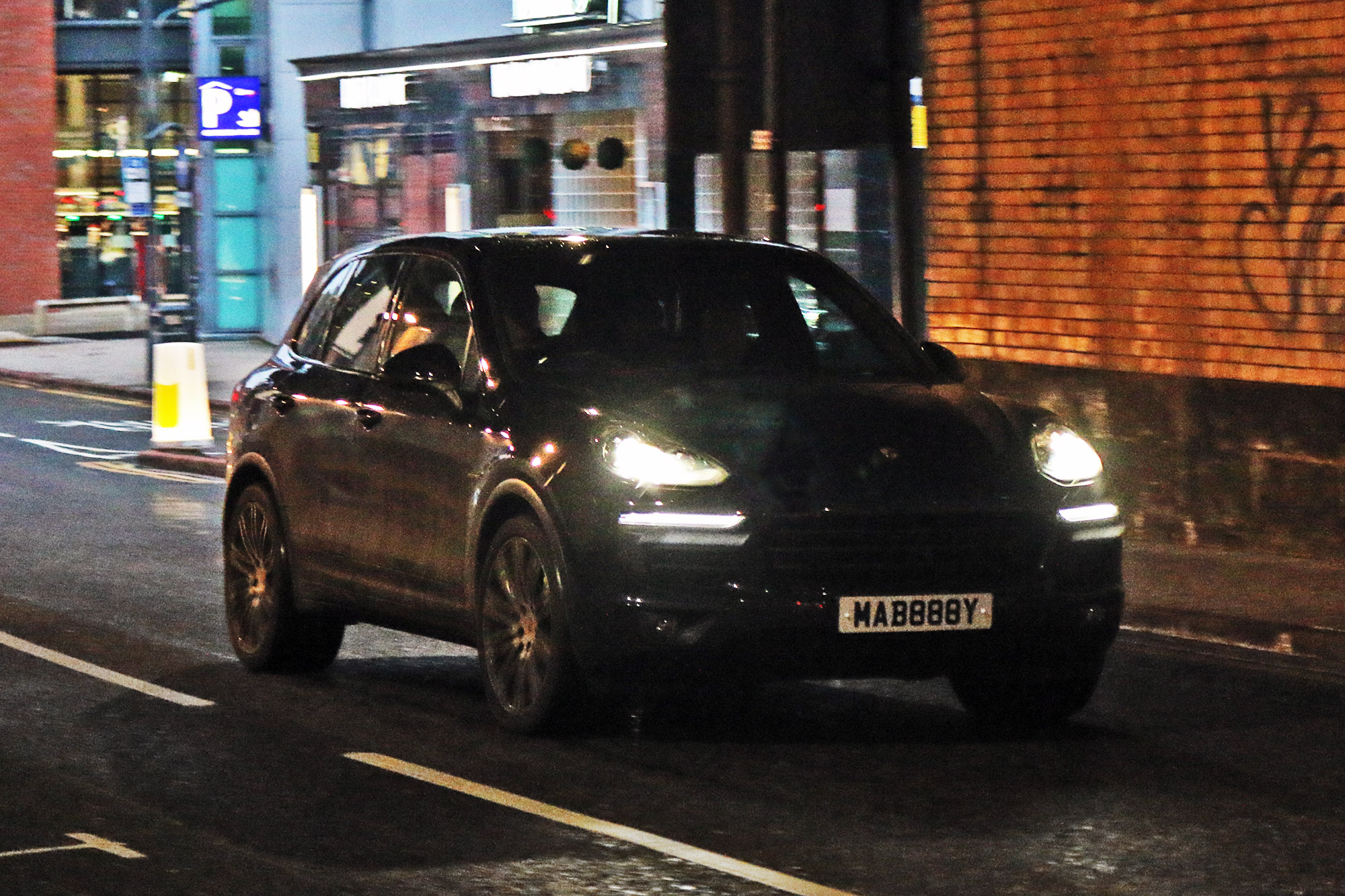 MAB888Y, Porsche Cayenne 2nd gen (958; 92A), facelift, 2014–2017