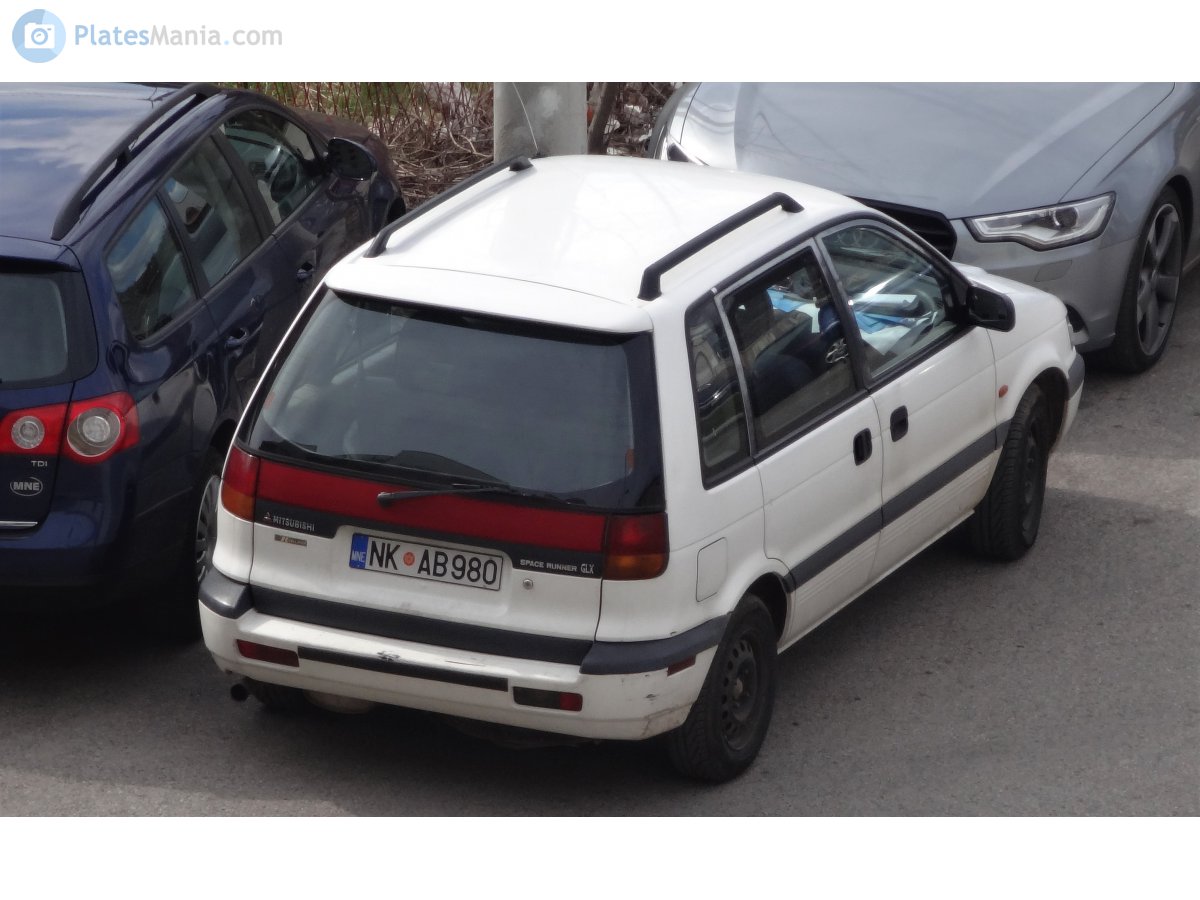 NK AB980, Mitsubishi Space Runner 1st gen (N10/N20) 1991–1997