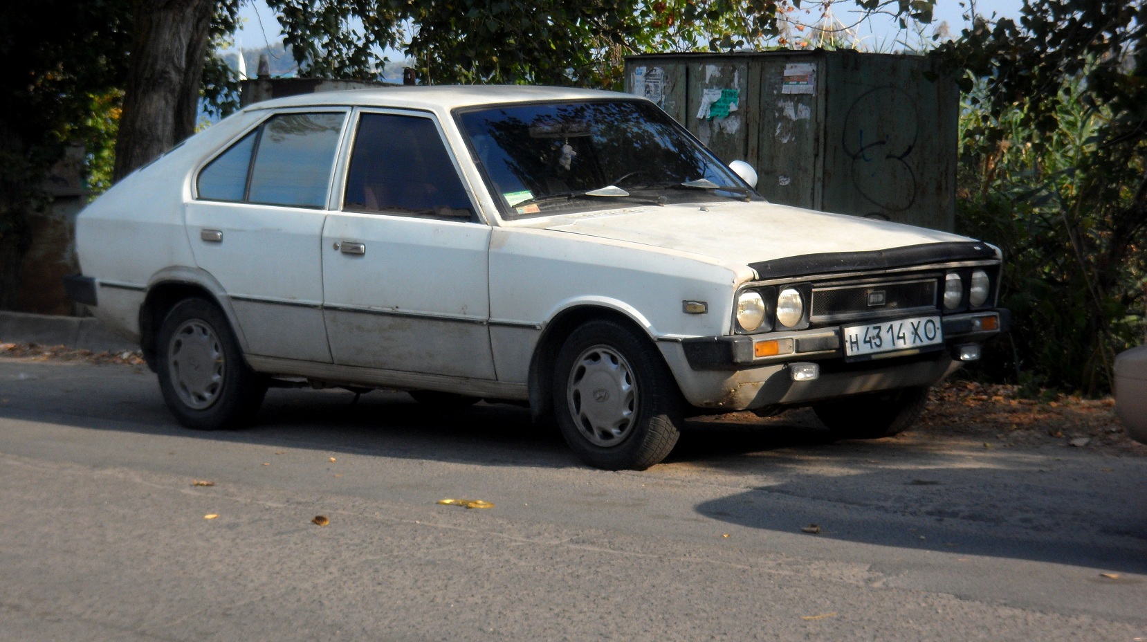 н 4314 ХО, Hyundai Pony 1st gen 4-door Sedan (110), 1975–1982