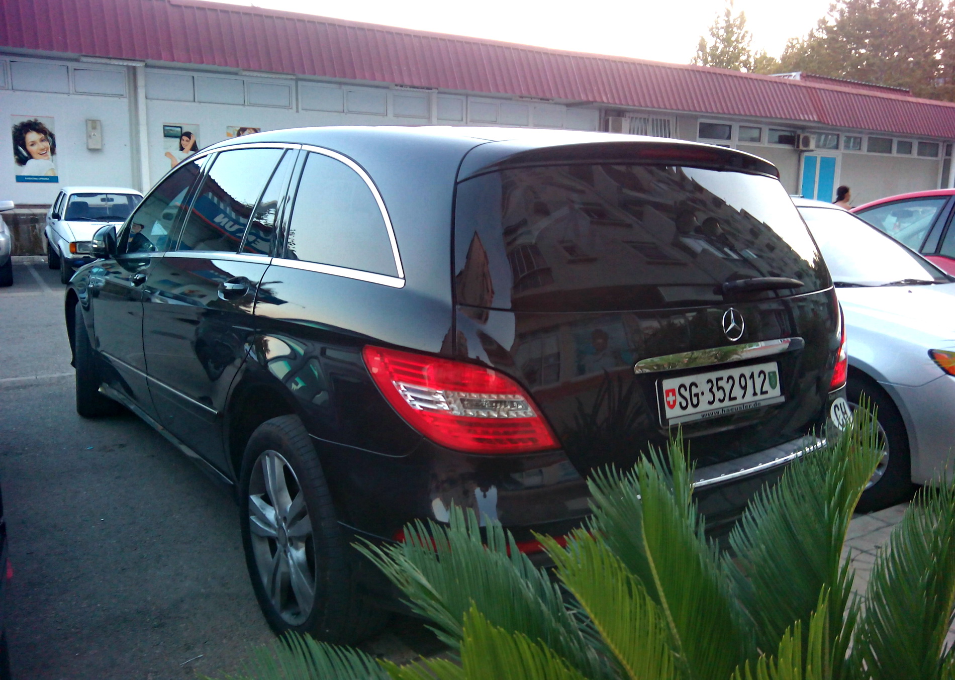 SG 352912, Mercedes-Benz R-Klasse 1st gen (W251), facelift, 2010–2013