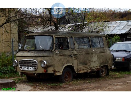 ш 9592 МТ, Barkas B1000
