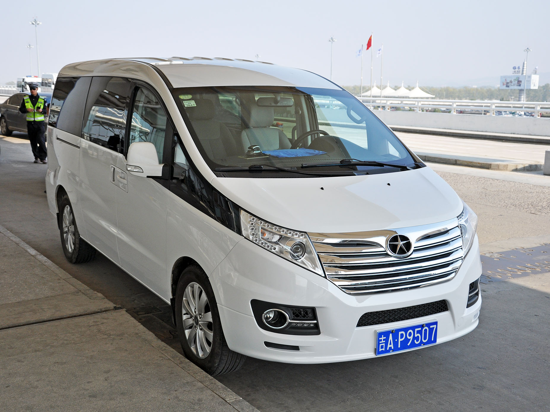 吉A·P9507, JAC Refine M5 