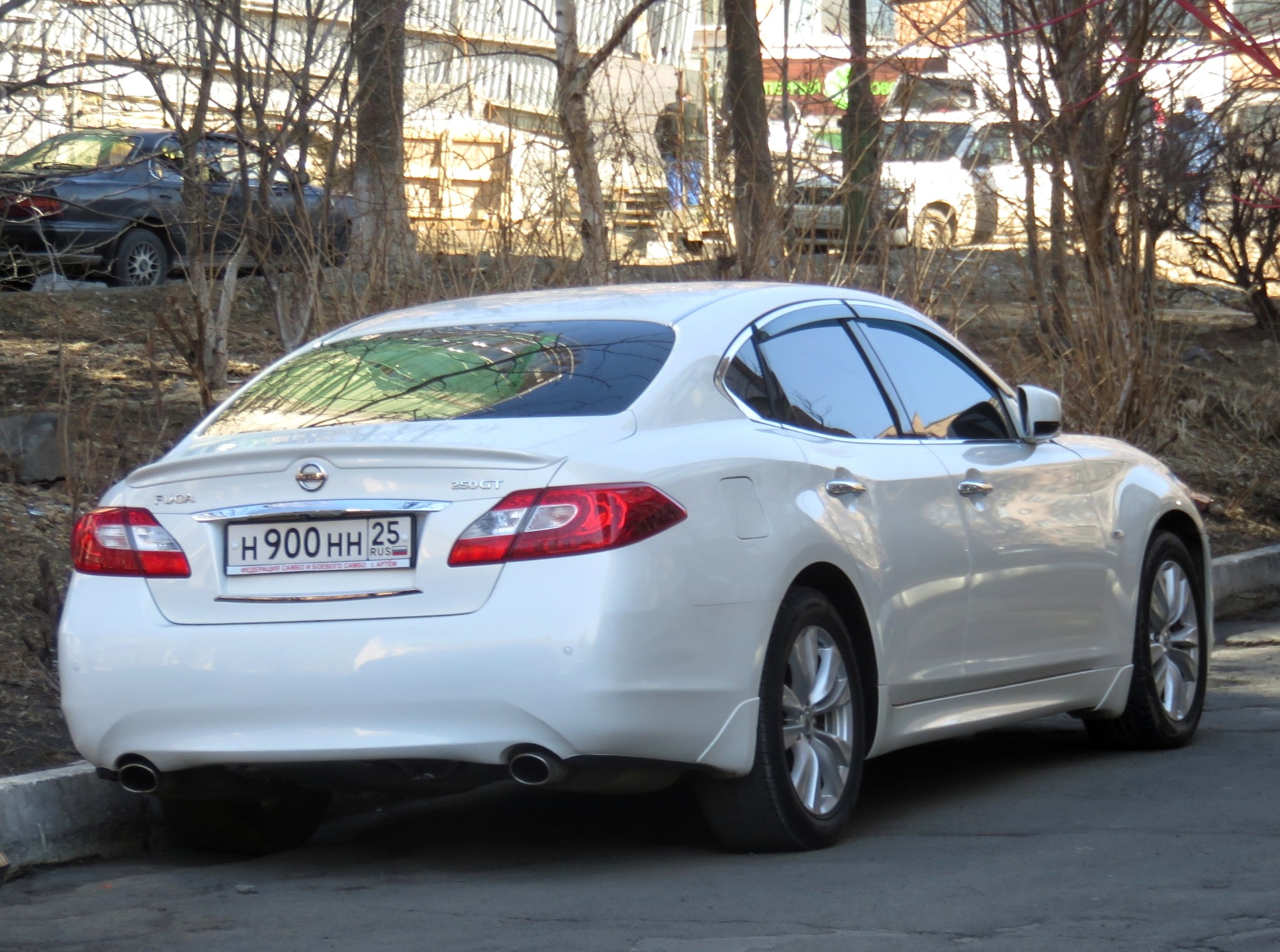 н 900 нн 25, Nissan Fuga 2nd gen (Y51), 2009–2015