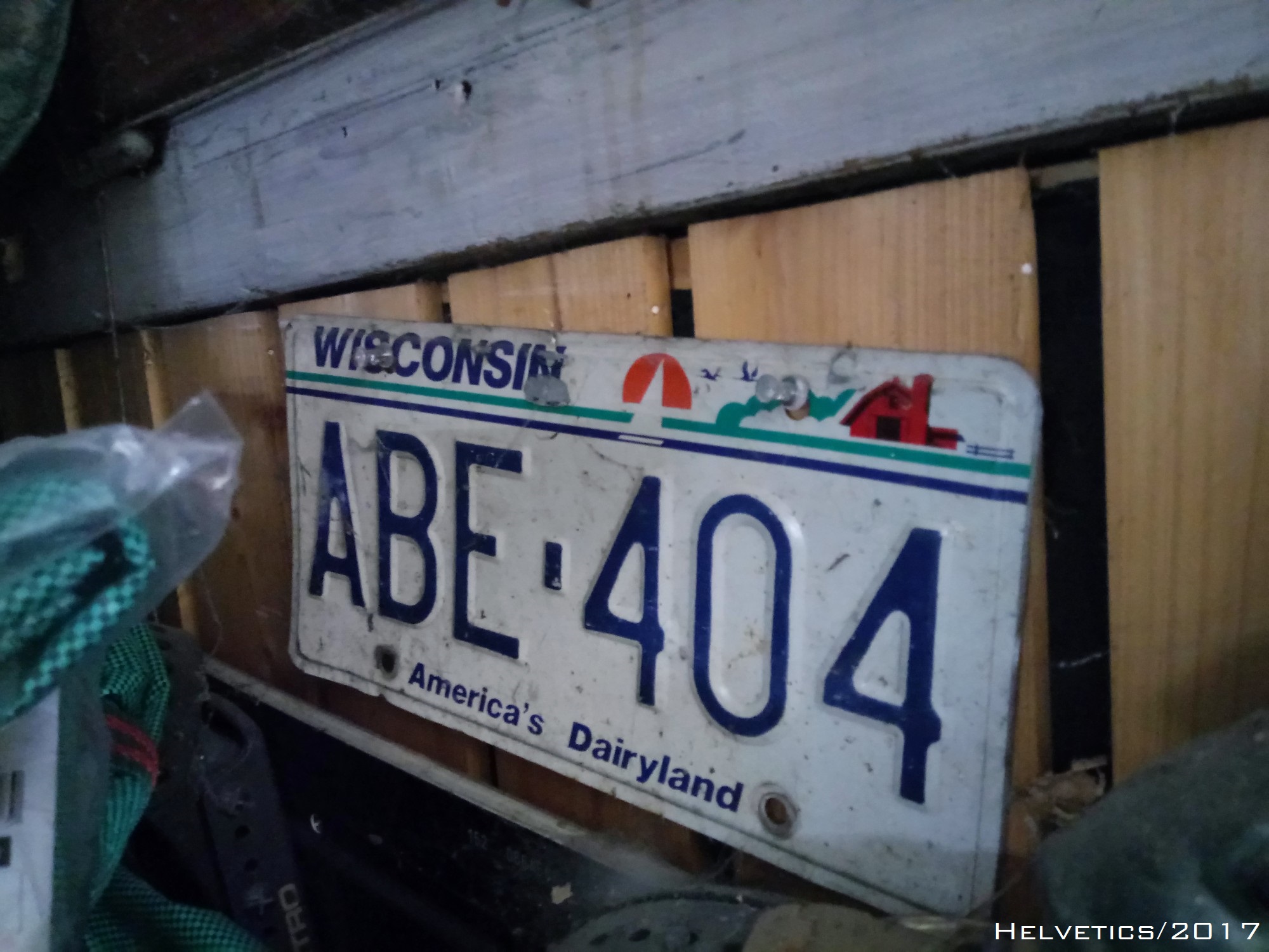 ABE-404, License plate without vehicle 