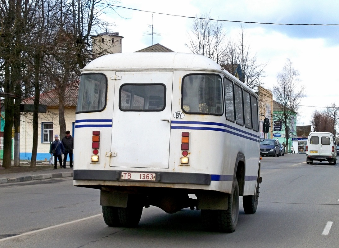 TB 1363, GAZ 52/53 ТАРЗ-002, 1976–1993