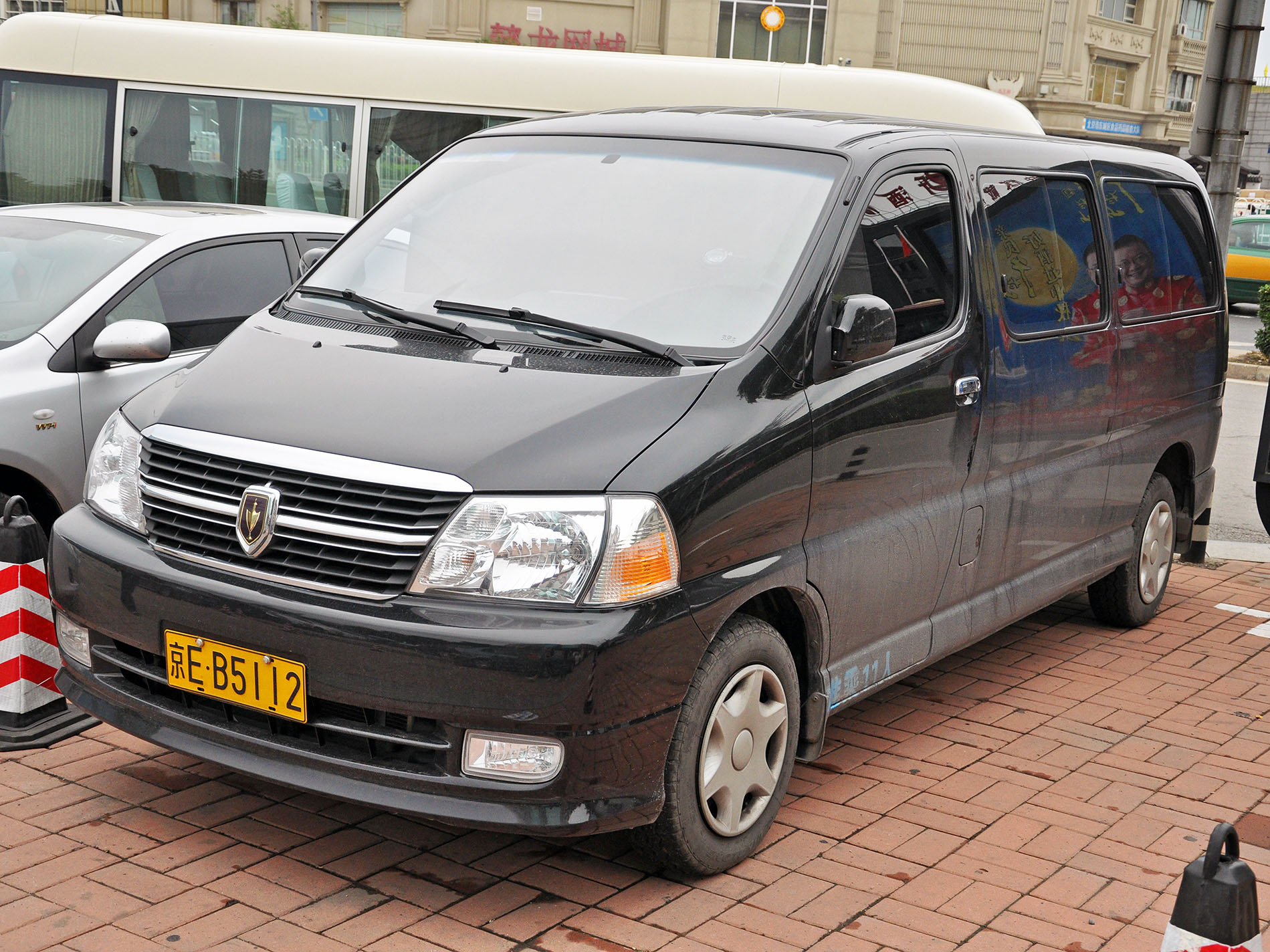 京E·B5112, JinBei Granse (Geruisi) 1st gen, 1st facelift, 2005–2020