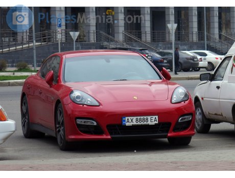 AX 8888 EA, Porsche Panamera