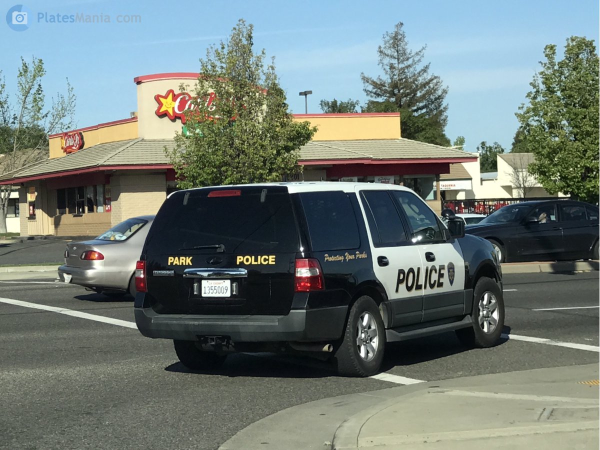 1355009, Ford Expedition 3rd gen (U324/U354), 2006–2014