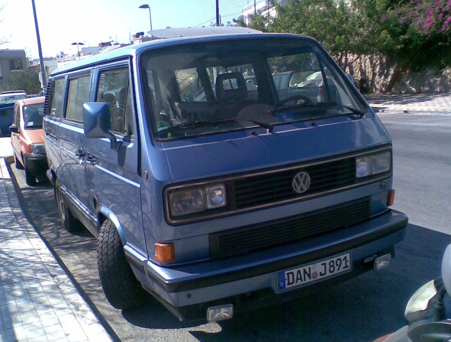 DAN J 891, Volkswagen Multivan 