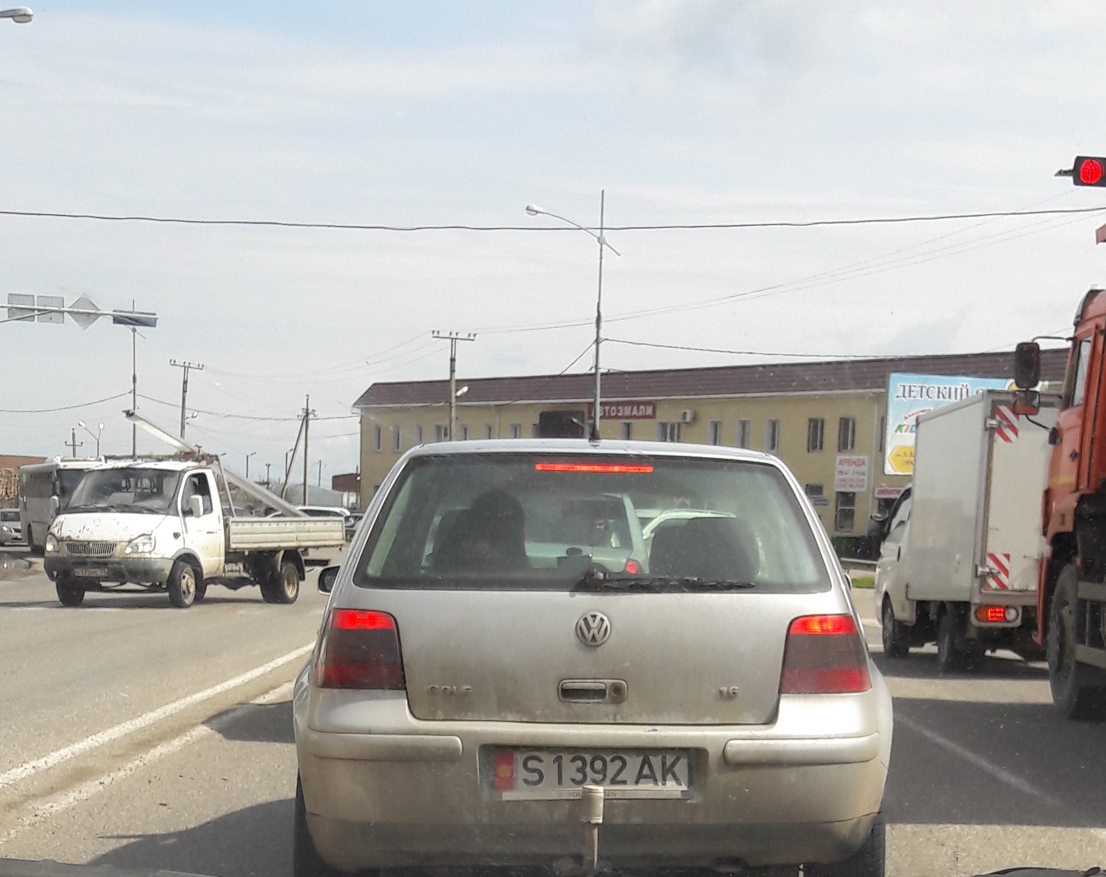 S 1392 AK, Volkswagen Golf 4th gen 5-door Hatch (1J1), 1997–2003 (–2008 for CN-market)