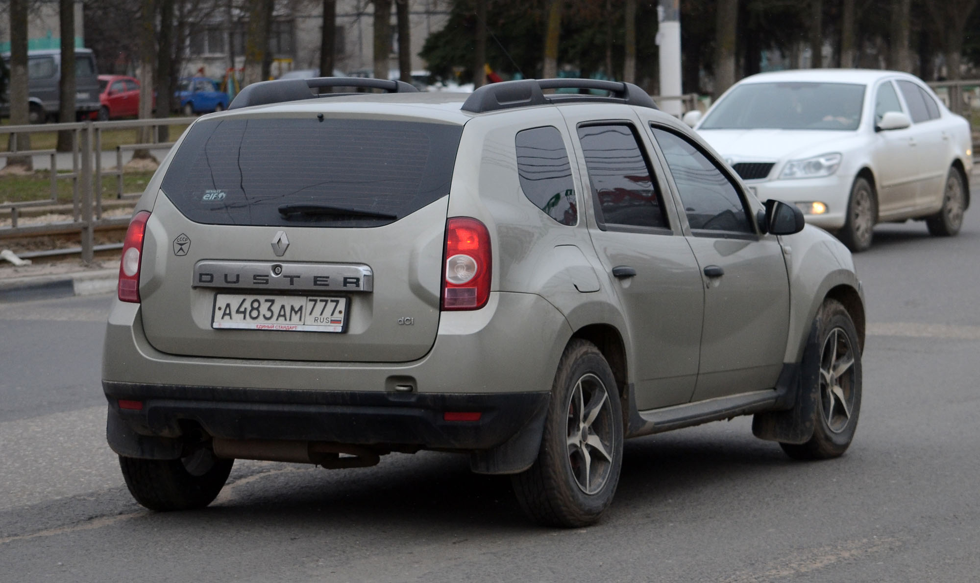 Рено дастер гос номера. Номер дастер. Рено дастер номер 501. Renault duster номер 413 регион 44. Renault duster спереди.