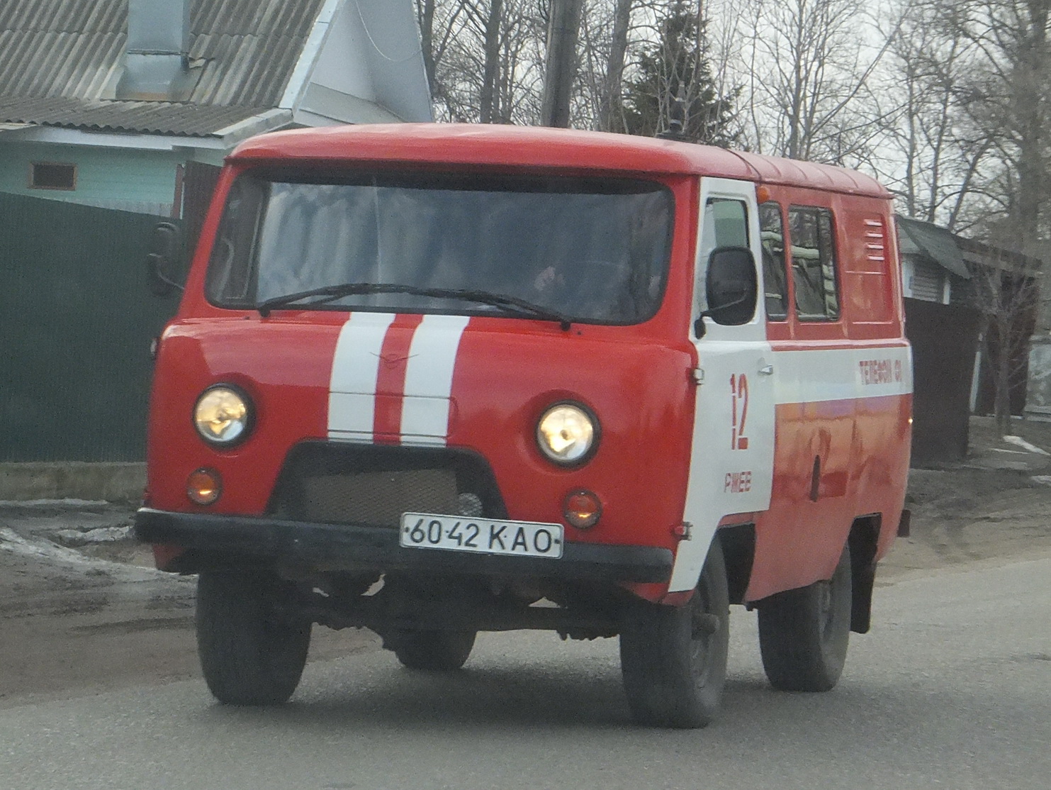 6042 КАО, UAZ 452 3909 Combi Van, 1996–