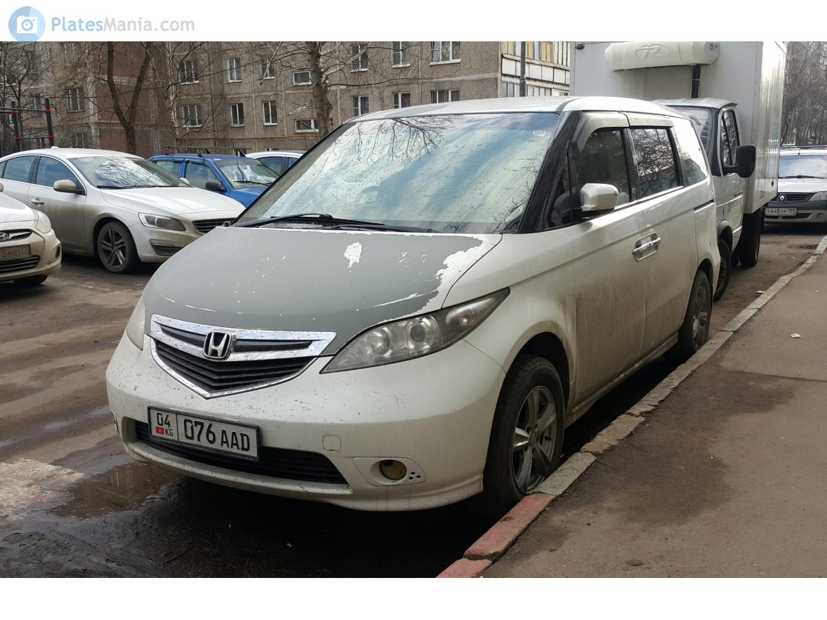 04 076 AAD, Honda Elysion 1st gen (RR), 2004–2006