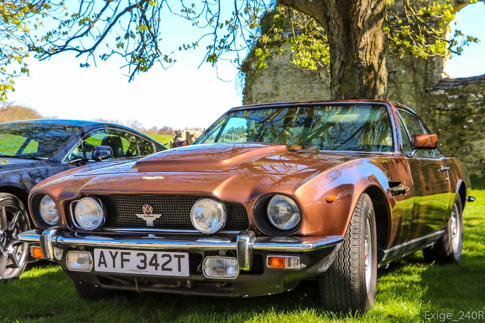AYF342T, Aston Martin V8 
