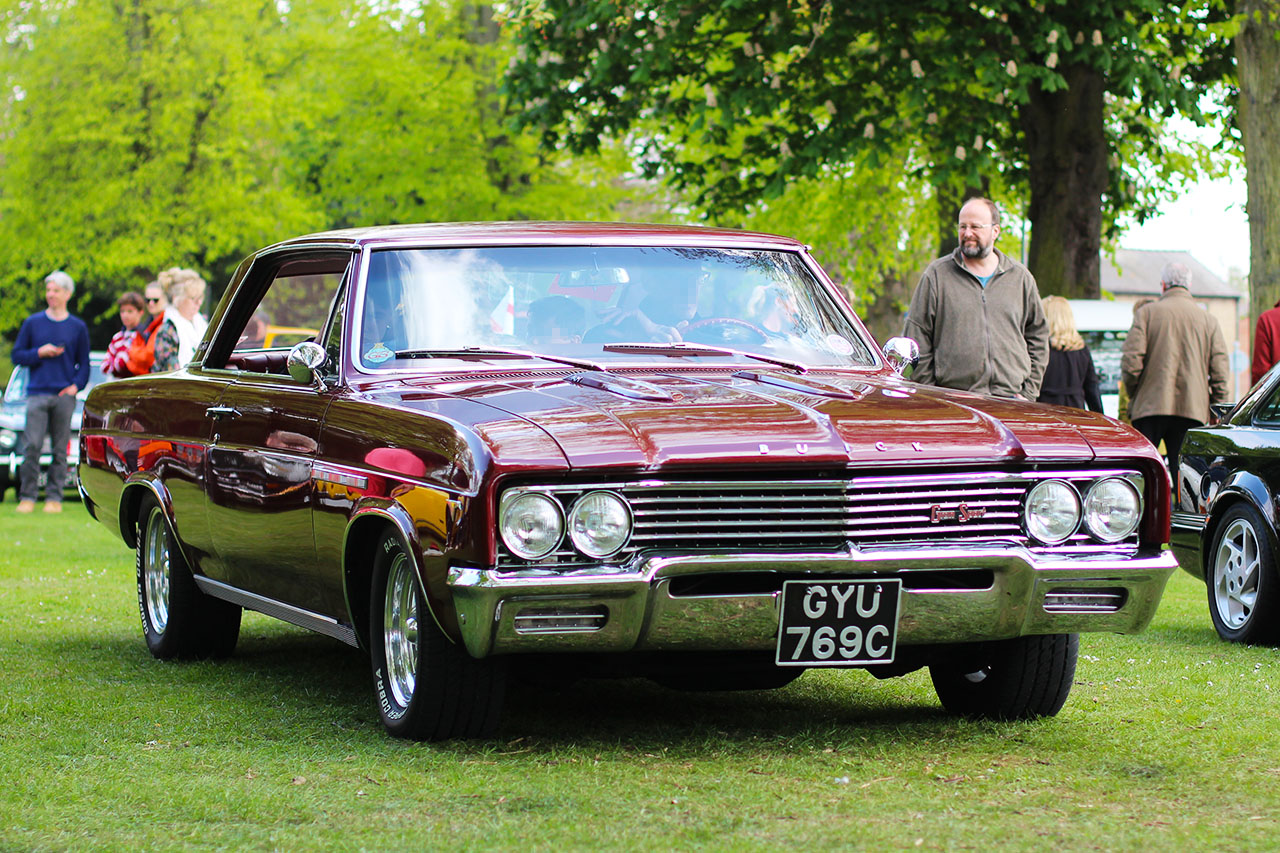 GYU769C, Buick Skylark 2nd gen 1965 Hardtop Coupé (44337/44437; A-body), 1st facelift, 1964–1965