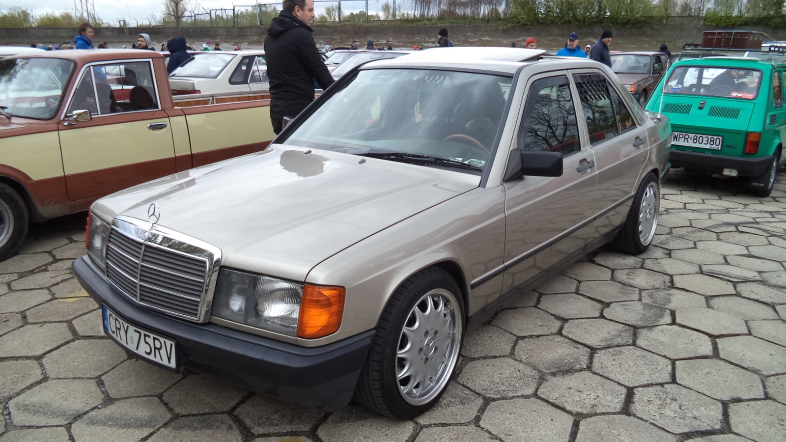 CRY 75RV, Mercedes-Benz C-Klasse 190 Sedan (W201), 1982–1993