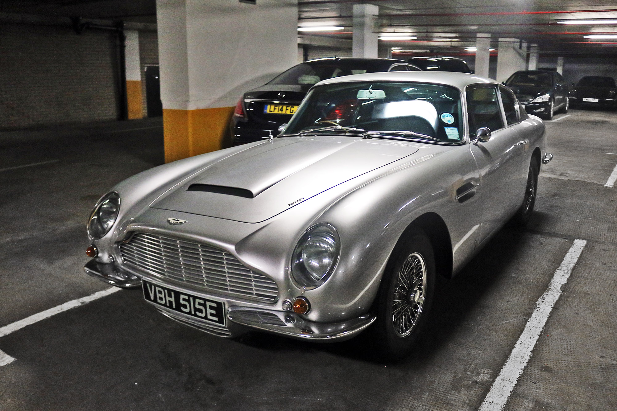 VBH515E, Aston Martin DB6 Coupé, 1965–1970