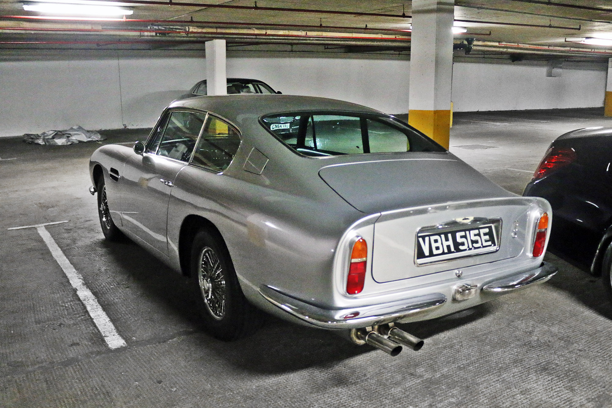 VBH515E, Aston Martin DB6 Coupé, 1965–1970