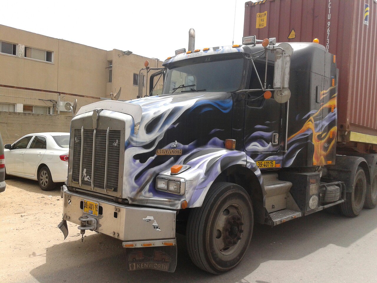 39-401-15, Kenworth T800 