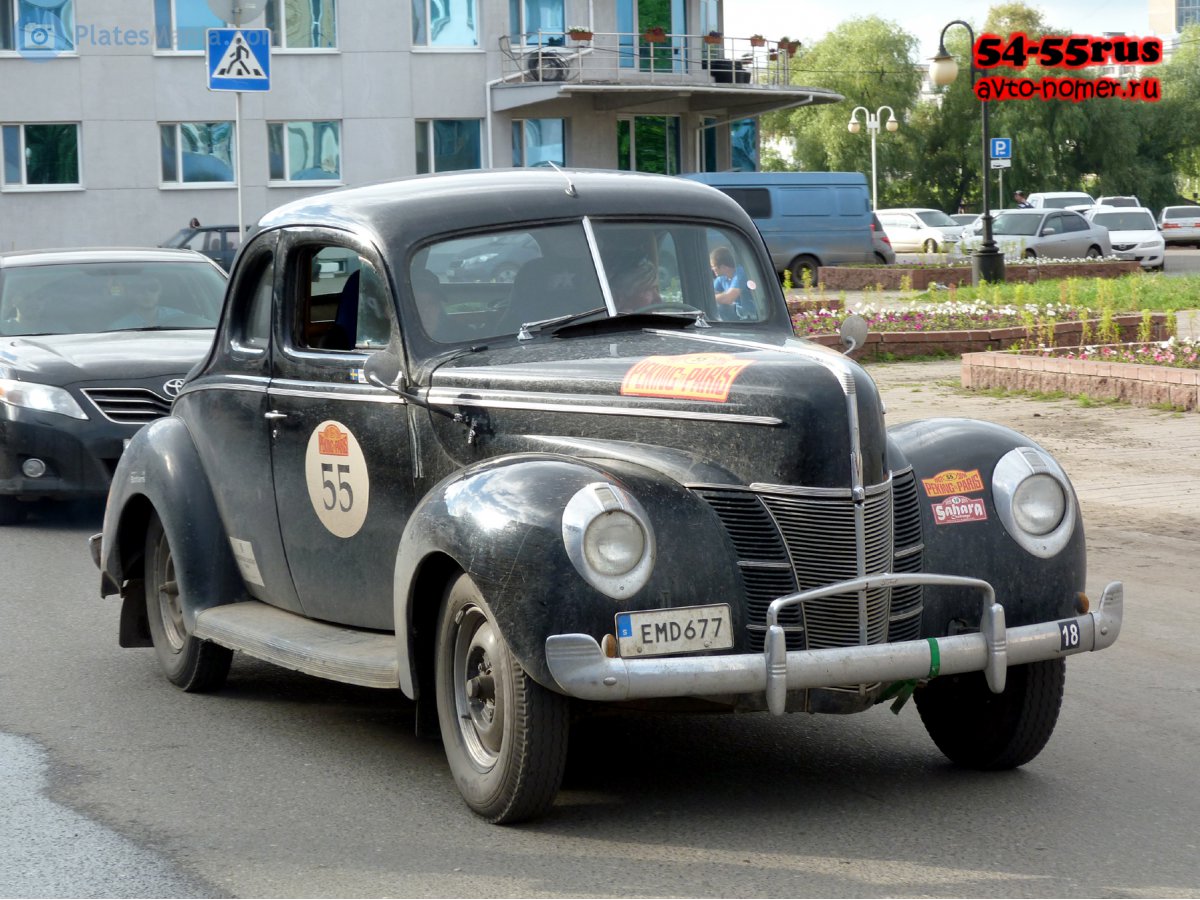 EMD 677, Ford Deluxe 