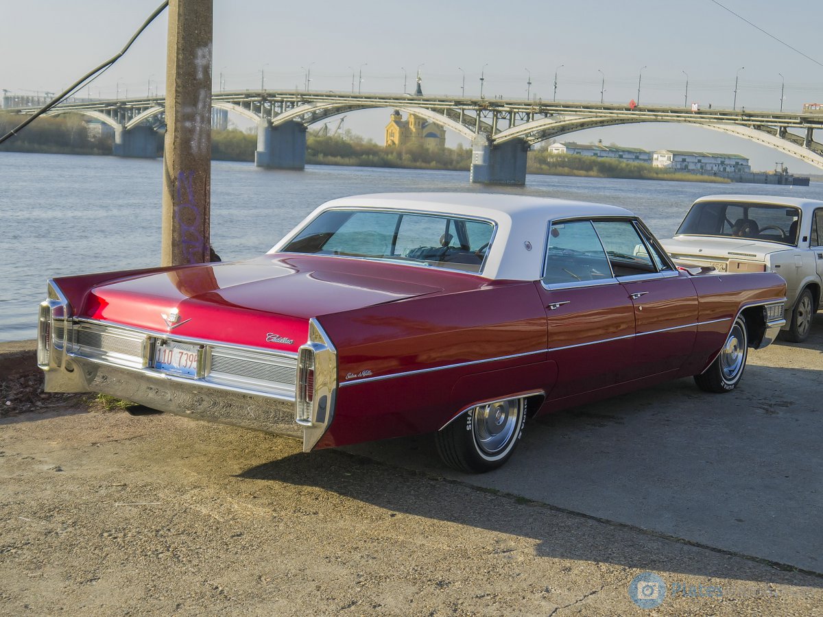 110 7395, Cadillac DeVille 3rd gen 1965 4-door Hardtop (68339; C-body), 1964–1965