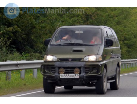 н888нн22, Mitsubishi Delica