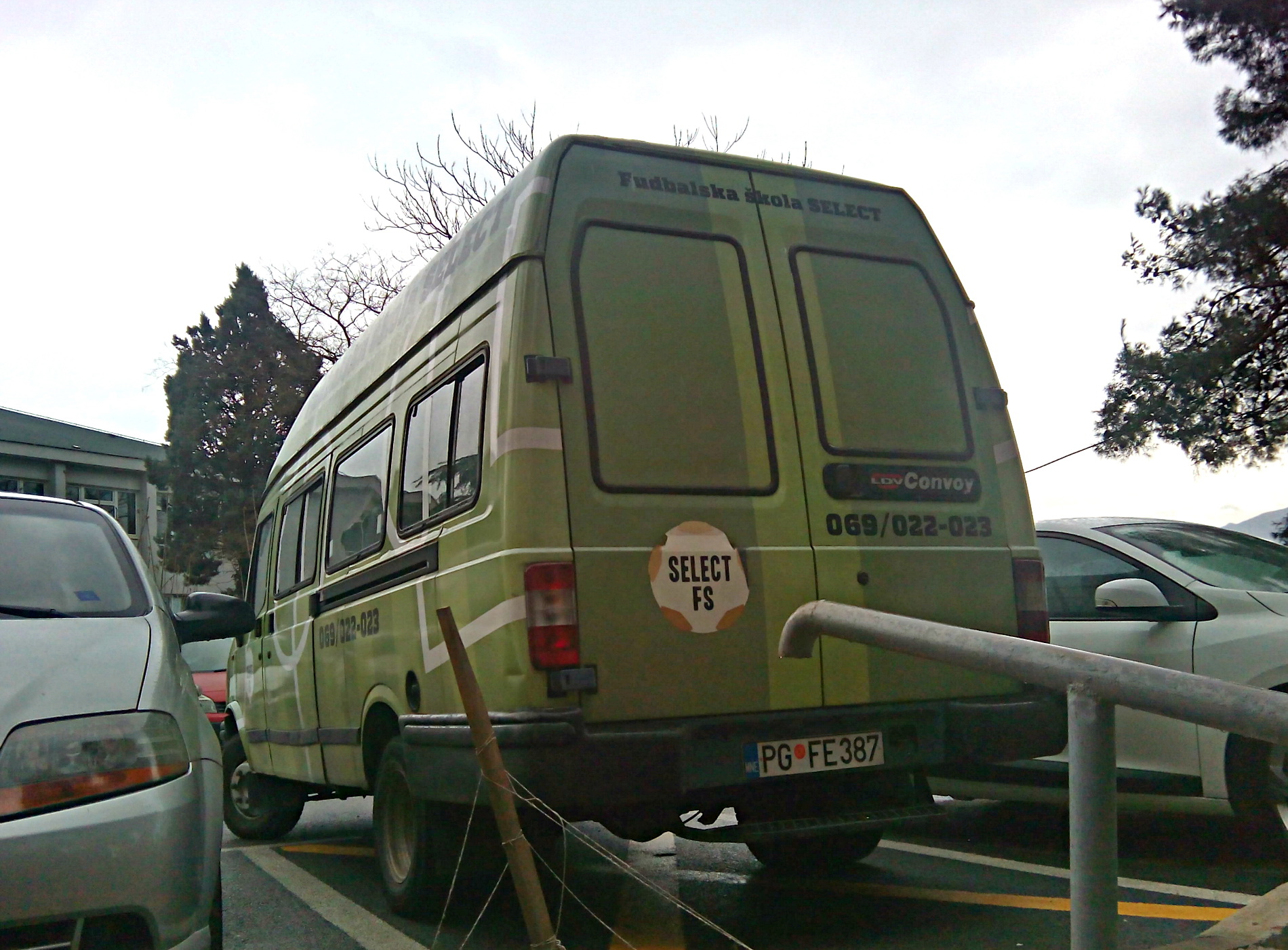 PG FE387, LDV Convoy 