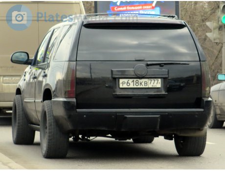 р618кв777, Cadillac Escalade