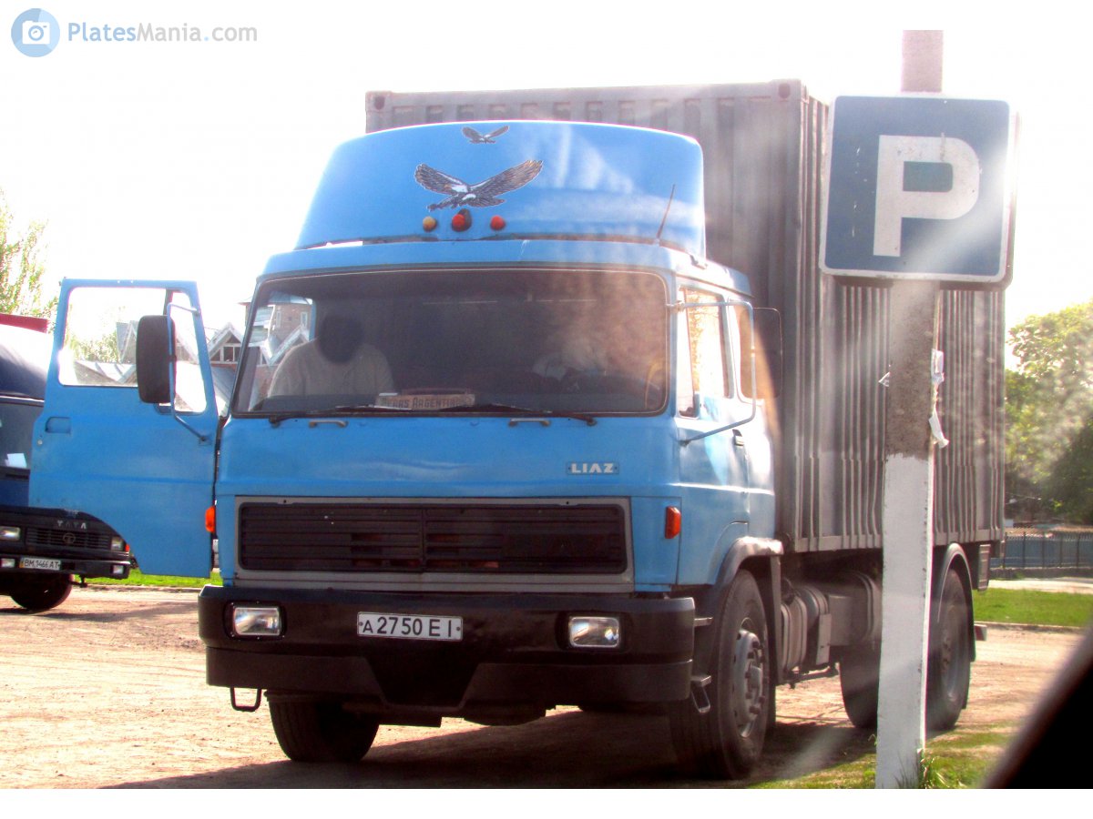 а 2750 ЕІ, LIAZ 100 