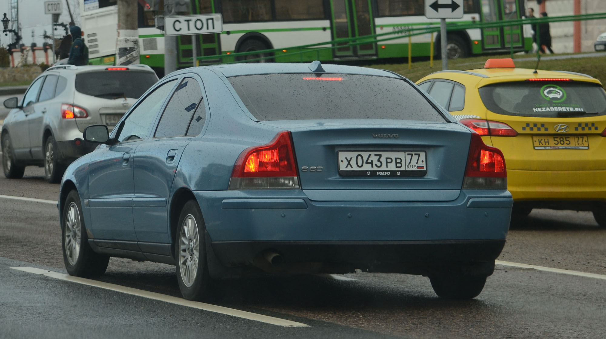 х 043 рв 77, Volvo S60 1st gen (384), 2001–2009