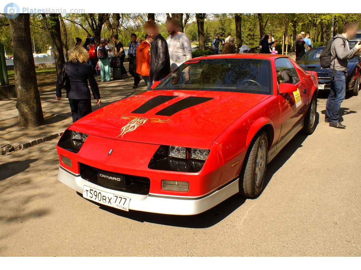 т 590 вх 777, Chevrolet Camaro 3rd gen Coupé (F III), 1981–1992