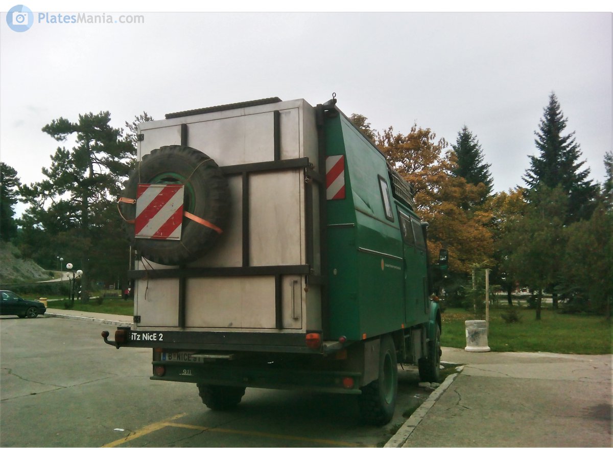 B NICE 91, Mercedes-Benz L/LA-Series Trucks 