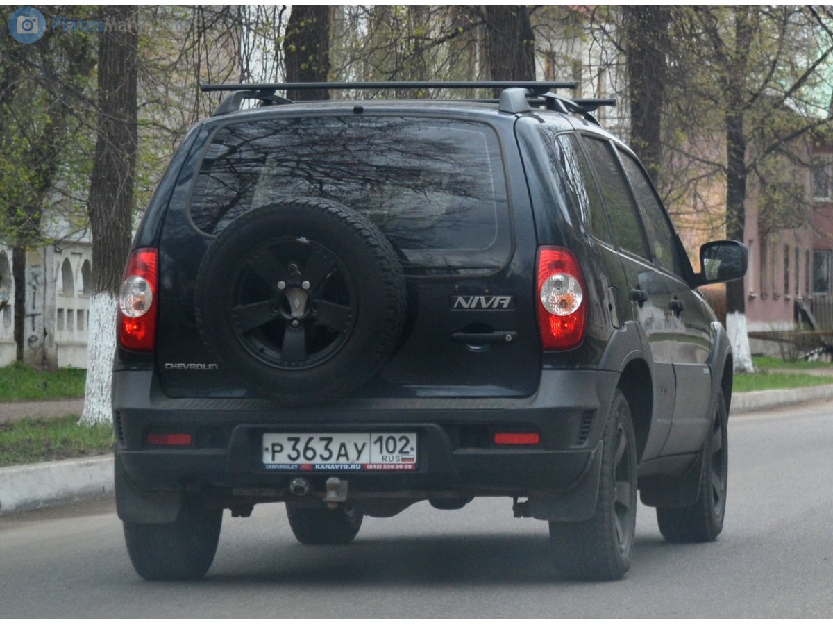 р 363 ау 102, Chevrolet 2123 Niva 