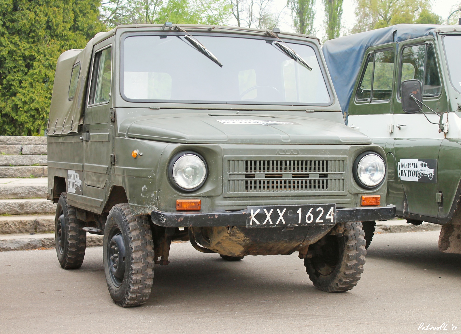 KXX 1624, LuAZ 969М 