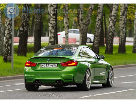 м013ум97, BMW M4