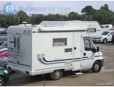 JHY 318, Pilote D/F-Series