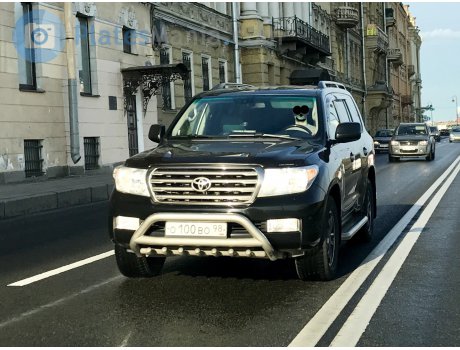 о100во98, Toyota Land Cruiser