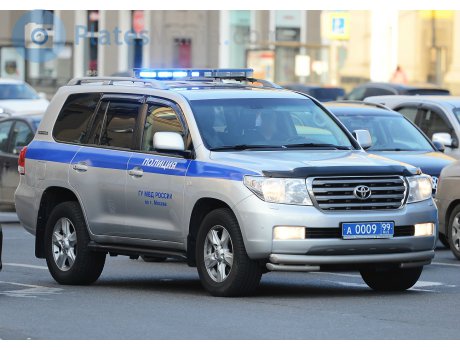 а 0009 99, Toyota Land Cruiser