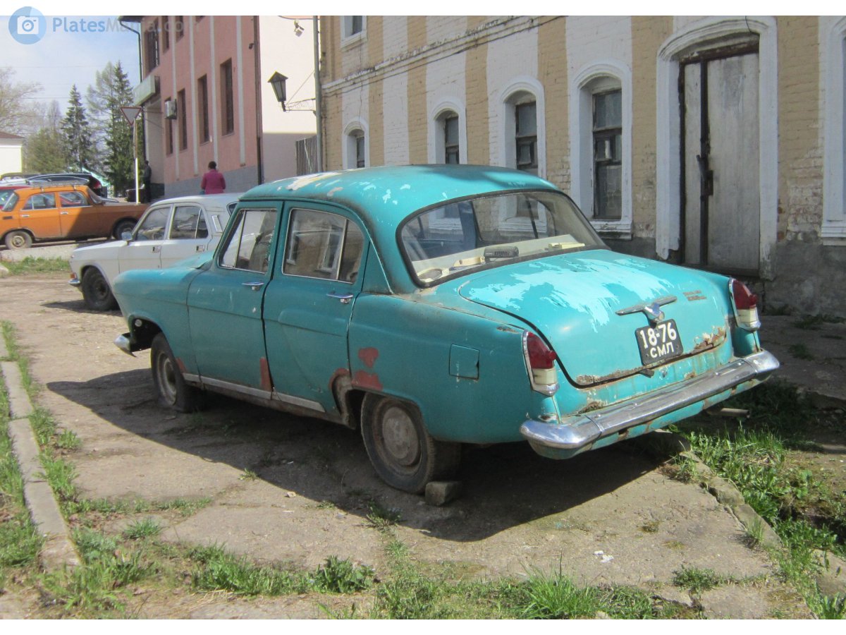 1876 СМЛ, GAZ 21 Волга 