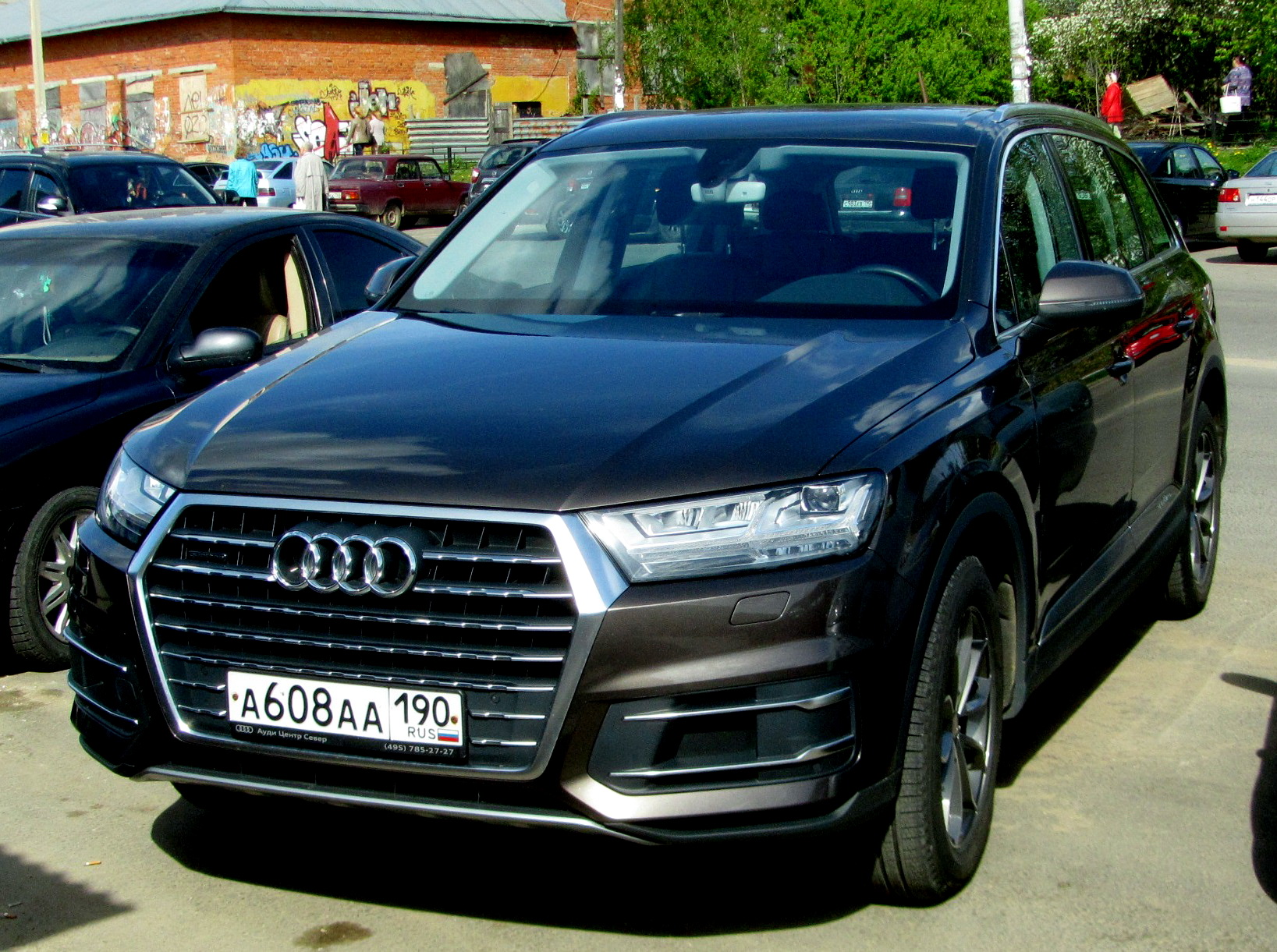 а 608 аа 190, Audi Q7 